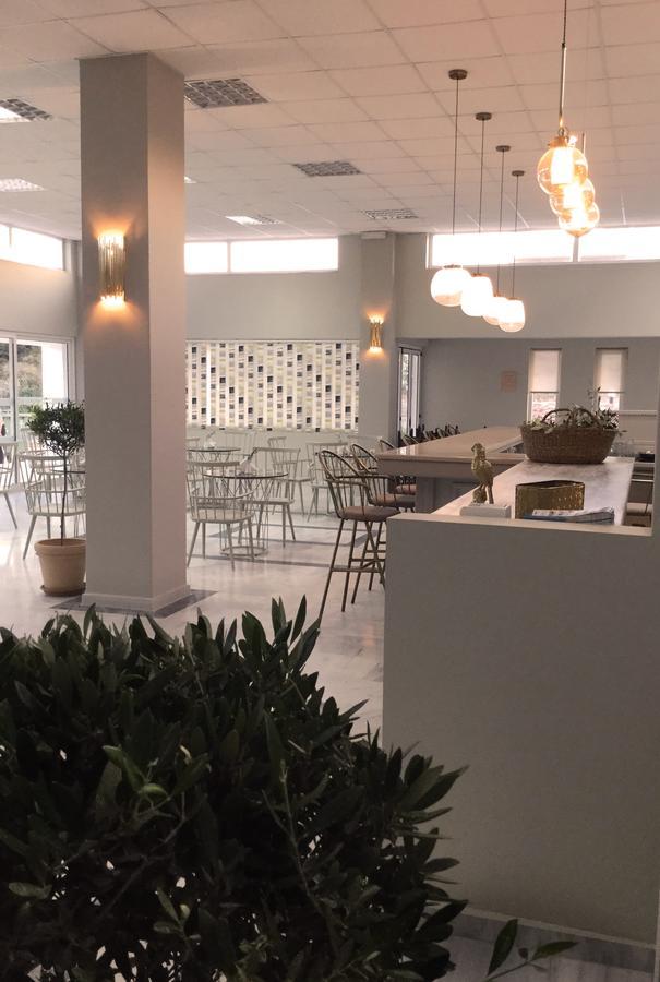 קפלוס Fourtounis Hotel מראה חיצוני תמונה