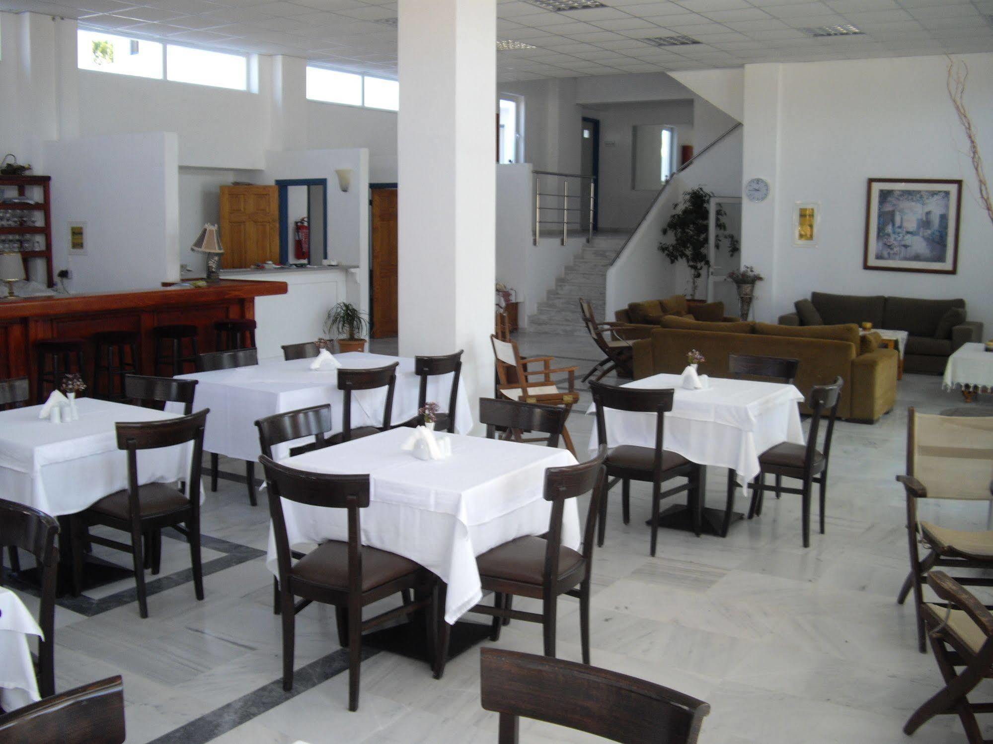 קפלוס Fourtounis Hotel מראה חיצוני תמונה