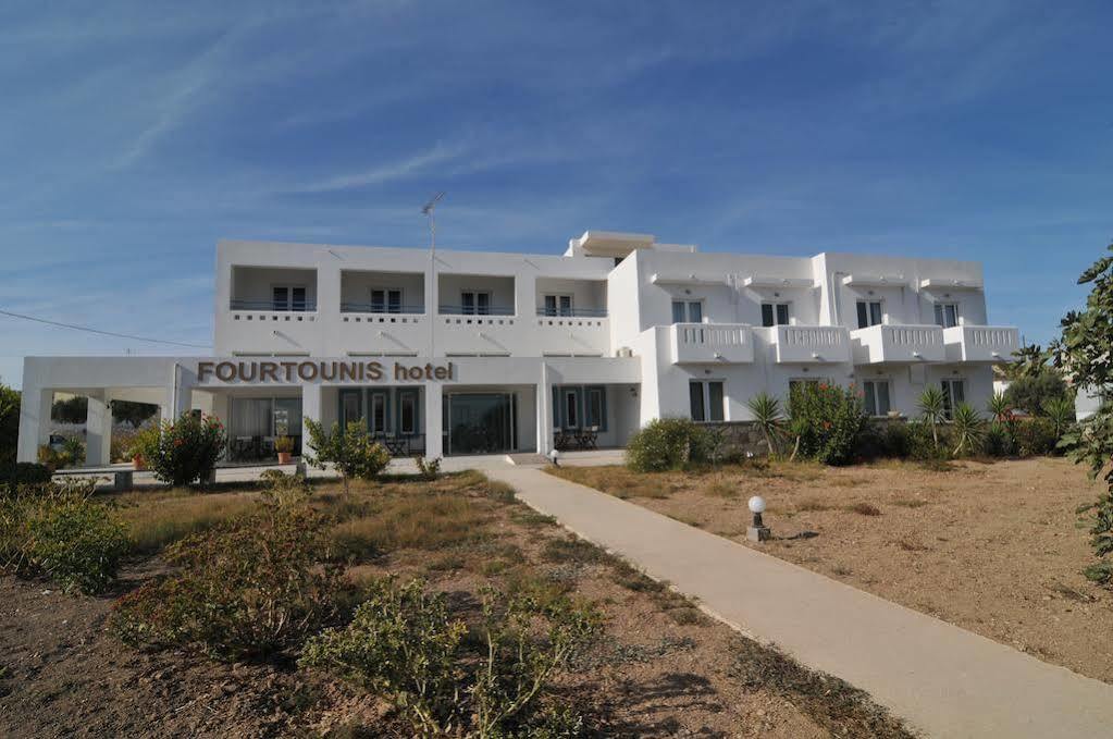 קפלוס Fourtounis Hotel מראה חיצוני תמונה