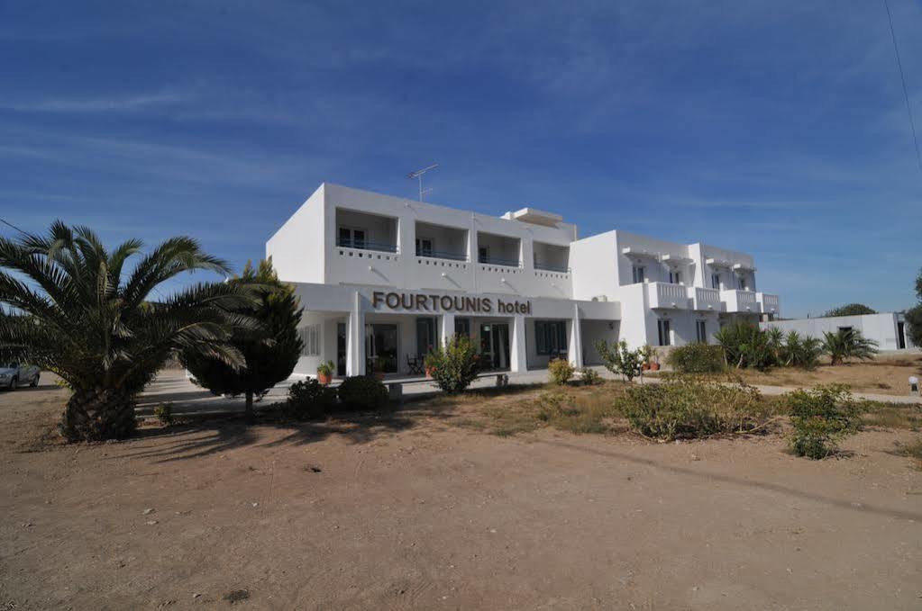 קפלוס Fourtounis Hotel מראה חיצוני תמונה